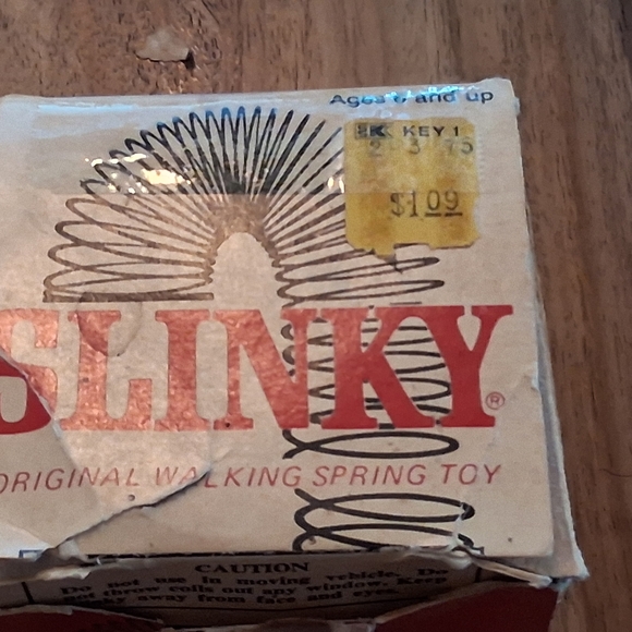 VINTAGE SLINKY Original Walking Spring Toy Metal James Industries - Picture 7 of 9